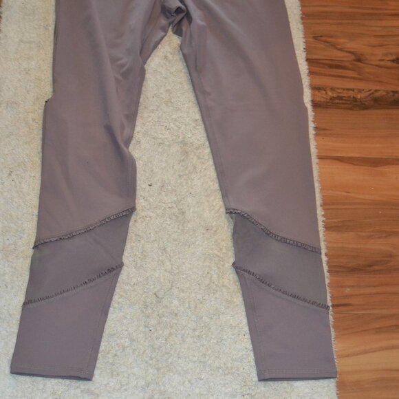 NWT - Fila  Leggings - Picture 2 of 6